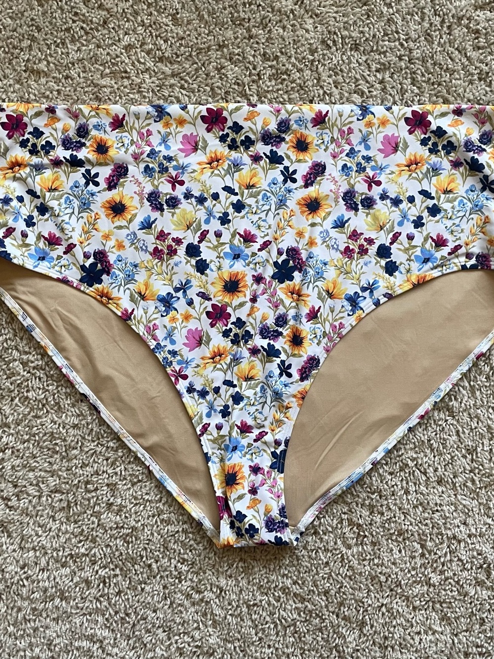 Girls' Floral Print Bikini Bottoms in White and Multi